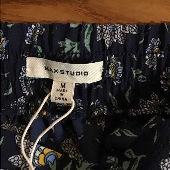 Woman’s max studio NWT two piece pant suit top size Large bottom size medium - Picture 6 of 14